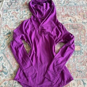 Vintage Athleta purple long sleeve hoodie size M